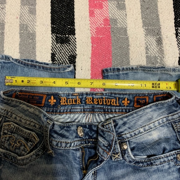 Rock Revival Jeans - Picture 5 of 8